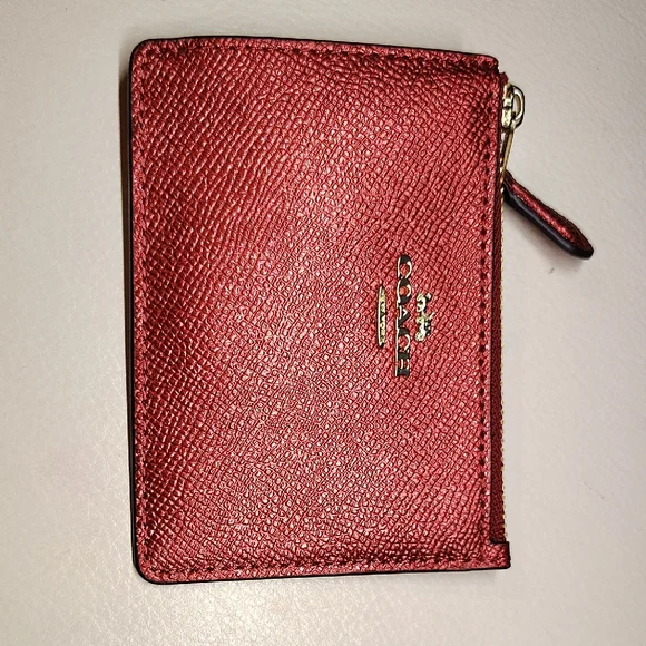 Coach Metallic Red Textured Zip Card Holder - Picture 1 of 1